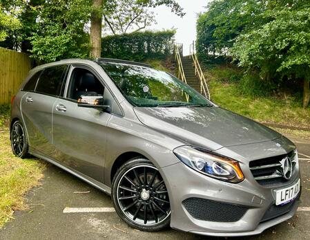 MERCEDES-BENZ B CLASS 1.6 B200 AMG Line*PREMIUM PLUS*-CAM-NIGHTPACK-PANROOF-ONLY24K-HUGESPEC**FLAWLESS EXAMPLE**