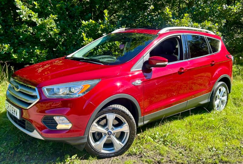 FORD KUGA