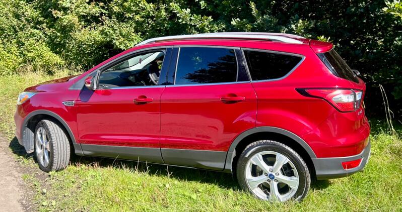 FORD KUGA