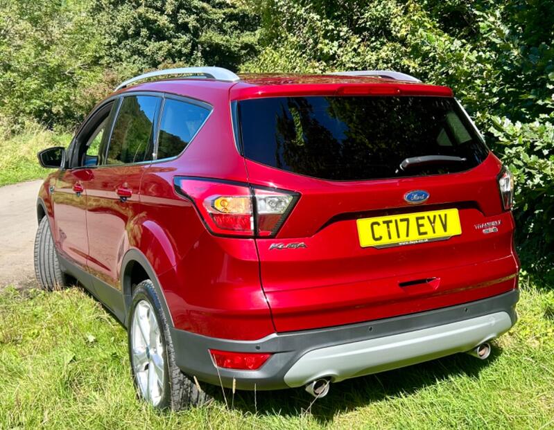 FORD KUGA