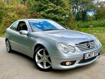 MERCEDES-BENZ C CLASS 1.8 C180 Kompressor **Sport Edition**Leather-F&R Pdc-HPIClear**GREAT VALUE IMMACULATE COUPE**