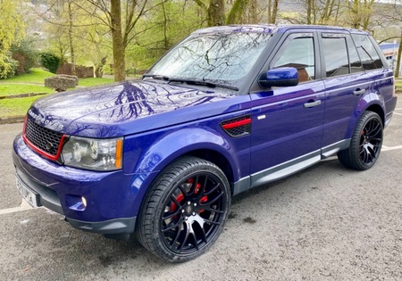 LAND ROVER RANGE ROVER SPORT TDV6 HSE 1FORMER OWNER FSH WITH BELTS XENONS NAV VERY PRETTY RARE BALIBLUE